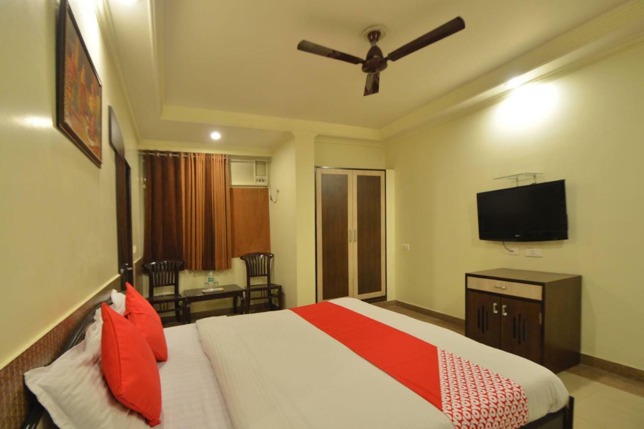 Oyo 23608 Hotel Fun Jaipur Luaran gambar